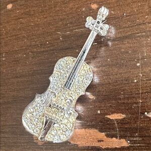 Early 20th Century 30”S? Crystal U Marked Wire String Brooch